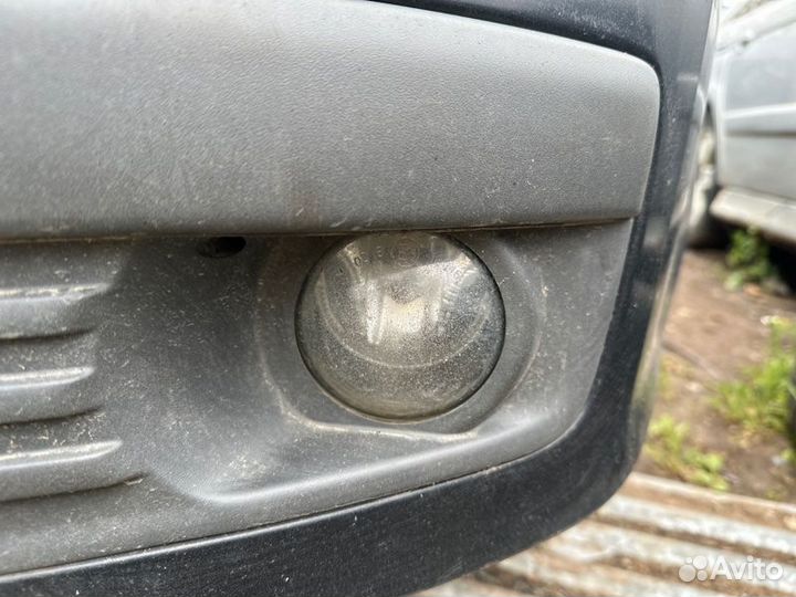 Фара противотуманная Ford Focus aoda 2006