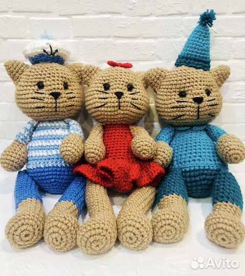 Вязаный зайчик амигуруми