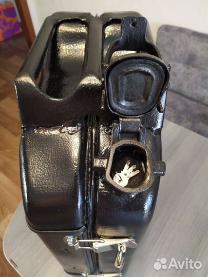 Мини бар из канистры