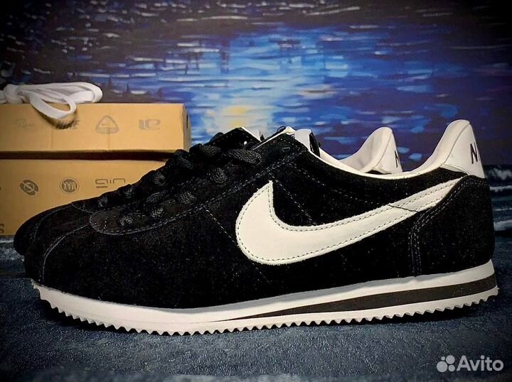 Кроссовки Nike Cortez