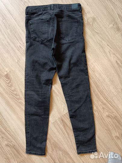 Джинсы Zara
