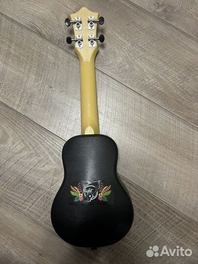 Укулеле flight