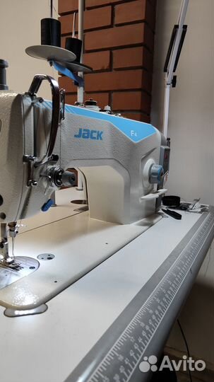 Промышленная швейная машина jack f4