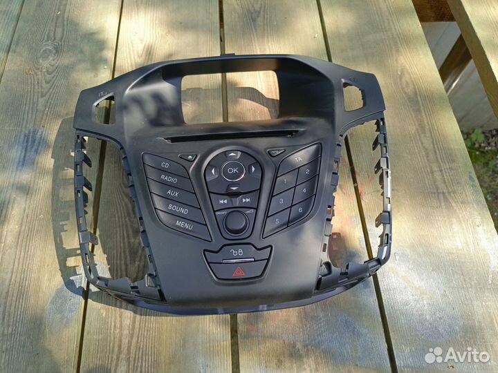 Блок управления магнитолой Ford Kuga 2