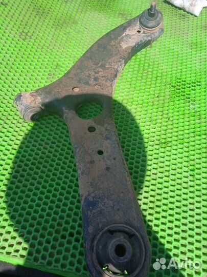 Рычаг подвески нижний Hyundai Solaris G4FC 2011