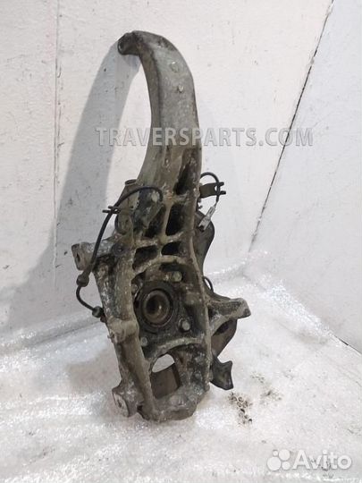 Кулак передний правый 40014JF00A