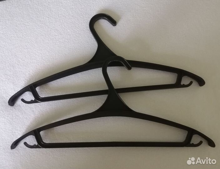 Вешалка-плечики для одежды