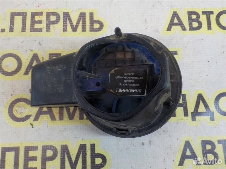 Лючок бензобака KIA Ceed (ED) 2006- 2012