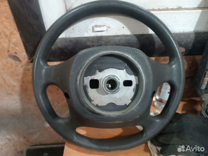 Руль priora 2 с подушкой