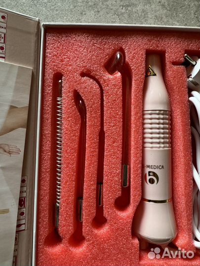 Импульсный массажер для лица и тела Дарсонваль