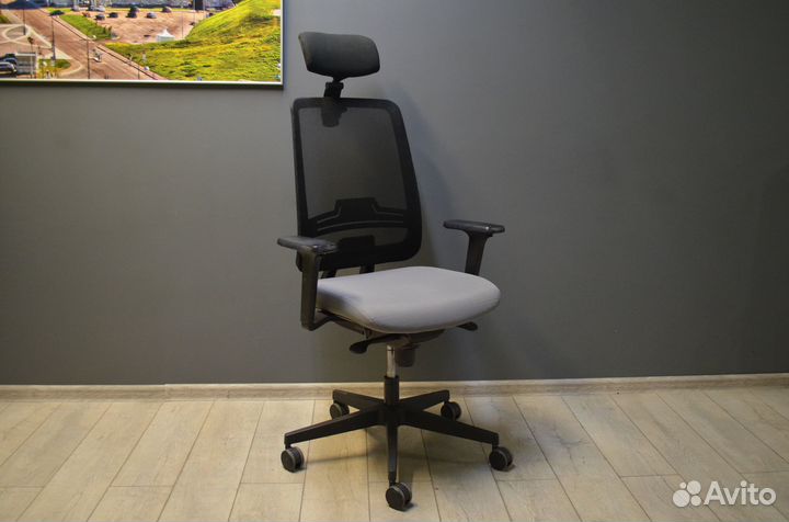 Кресло офисное руководителя
