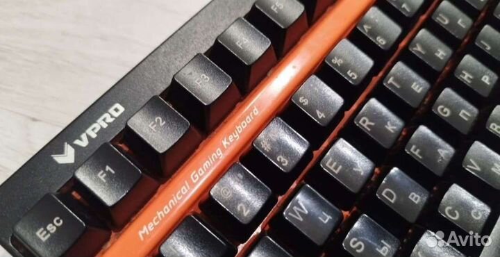 Механическая клавиатура Rapoo v500