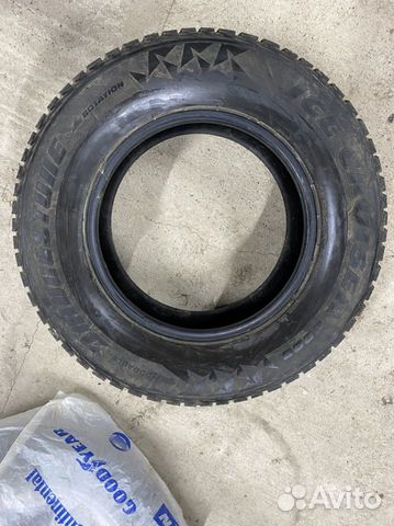 Bridgestone Ice Cruiser 5000 275/65 R17