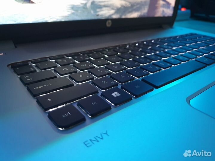 Игровой HP envy 17