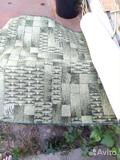 Ковровая дорожка. Ковролин