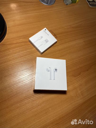 Новые наушники apple airpods 2
