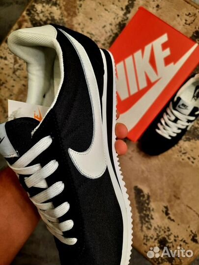 Кроссовки nike cortez