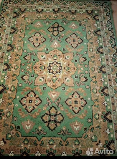 Ковер шерстяной в отличном состоянии, размер 2x1,5