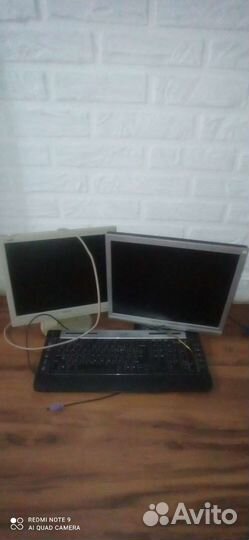 Монитор Samsung