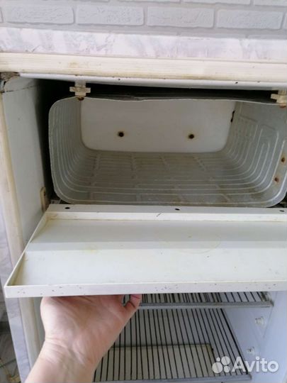 Холодильник бу