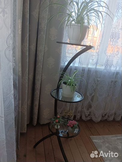 Подставка для цветов