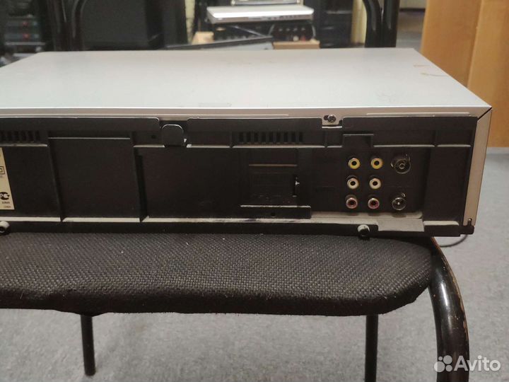 Видеомагнитофон jvc hi fi стерео