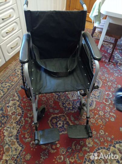 Инвалидная коляска складная бу