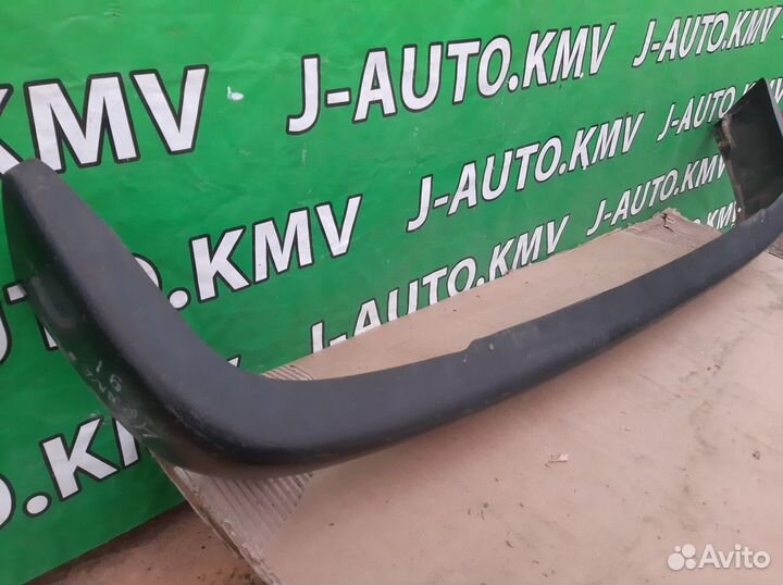 Бампер передний Toyota 4Runner