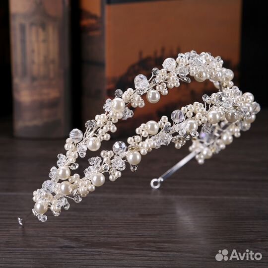 Украшение для волос, заколка