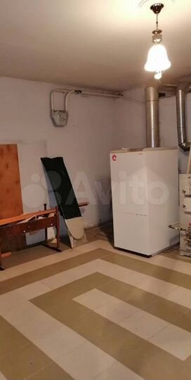 Дом 350 м² на участке 10 сот.