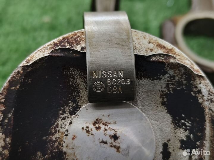 Поршень с шатуном Nissan Tiida C11