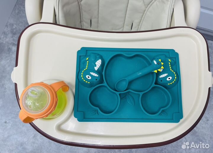 Стульчик для кормления luxmom