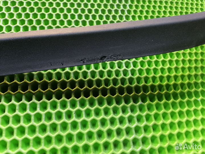 Накладка двери Фольксваген Гольф 5