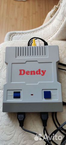 Игровая приставка dendy
