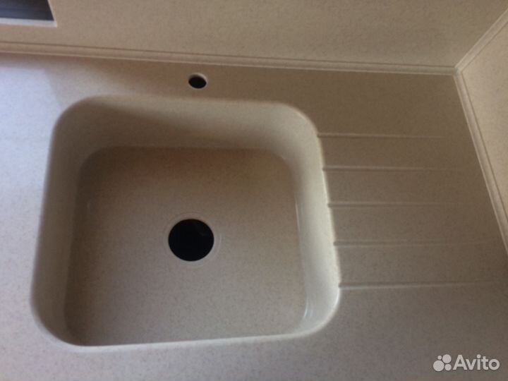 Изготовление столешниц, подоконников, моек из иску