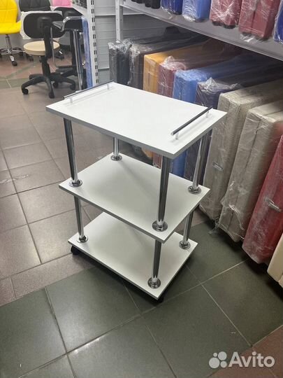 Тележка деревянная косметологическая белая