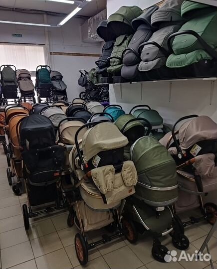 Новая коляска 3 в 1 (автолюлька встаёт на раму)