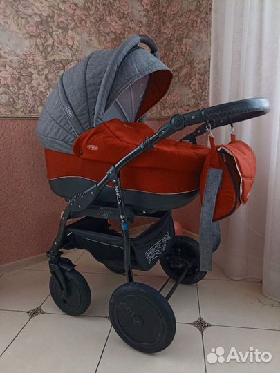 Коляска 3 в 1 zippy