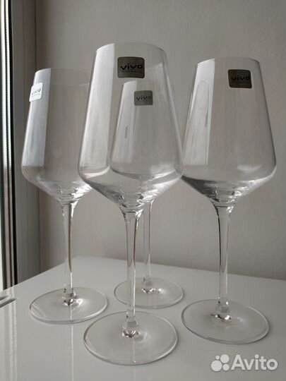 Набор бокалов для белого вина Vivo