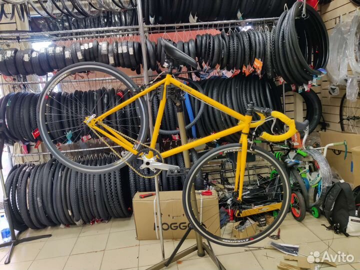 Шоссейный велосипед фикс