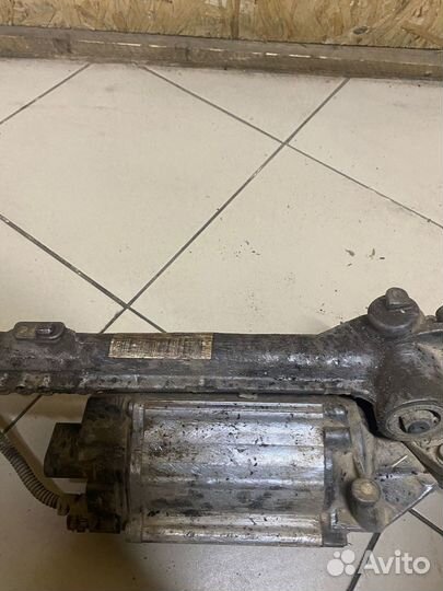 Рейка рулевая Volkswagen Passat B6