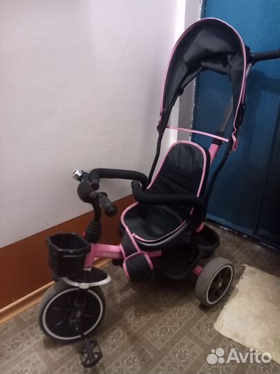 Трехколесный велосипед