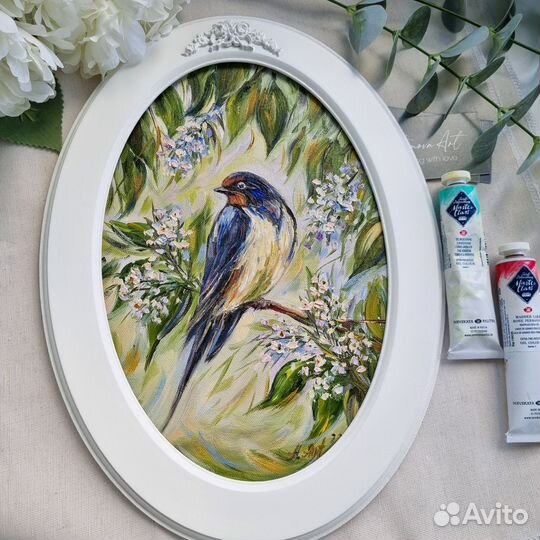Птица Ласточка картина маслом холст овал 20х30 см
