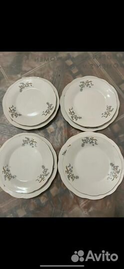 Тарелки 11 штук
