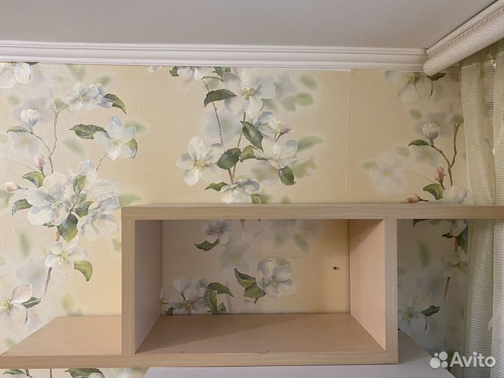 Полка настенная