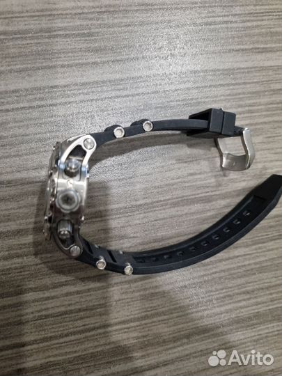 Часы женские Invicta оригинал