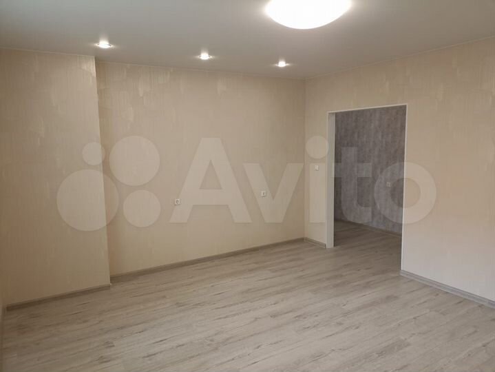 2-к. квартира, 65 м², 2/9 эт.