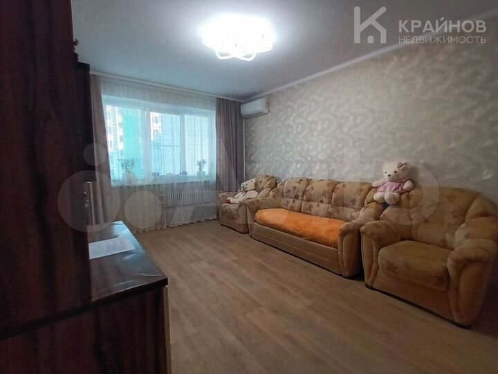 3-к. квартира, 70,3 м², 7/10 эт.