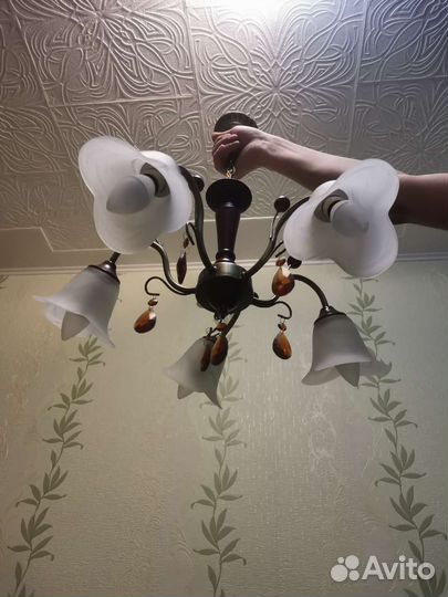 Люстра потолочная