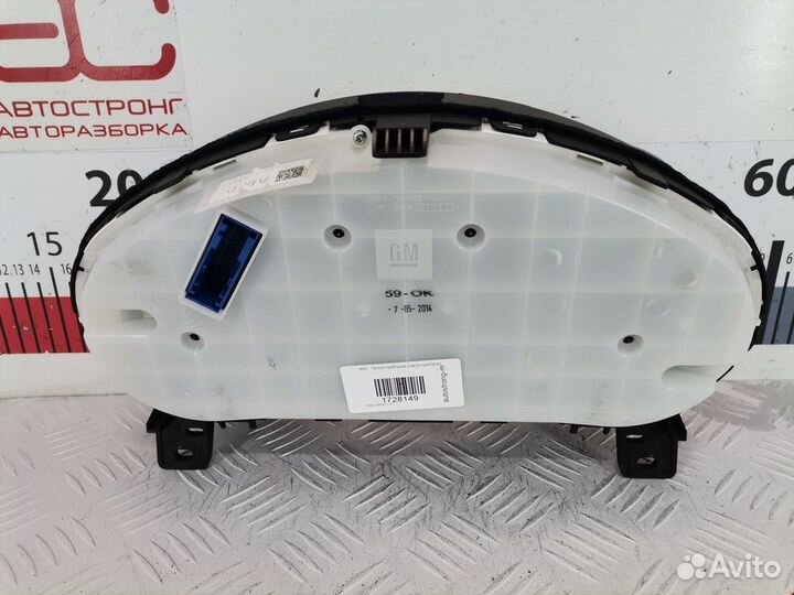 Щиток приборов (приборная панель) Opel Zafira